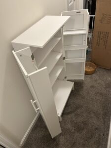 IMG_3107 Narrow linen closet.